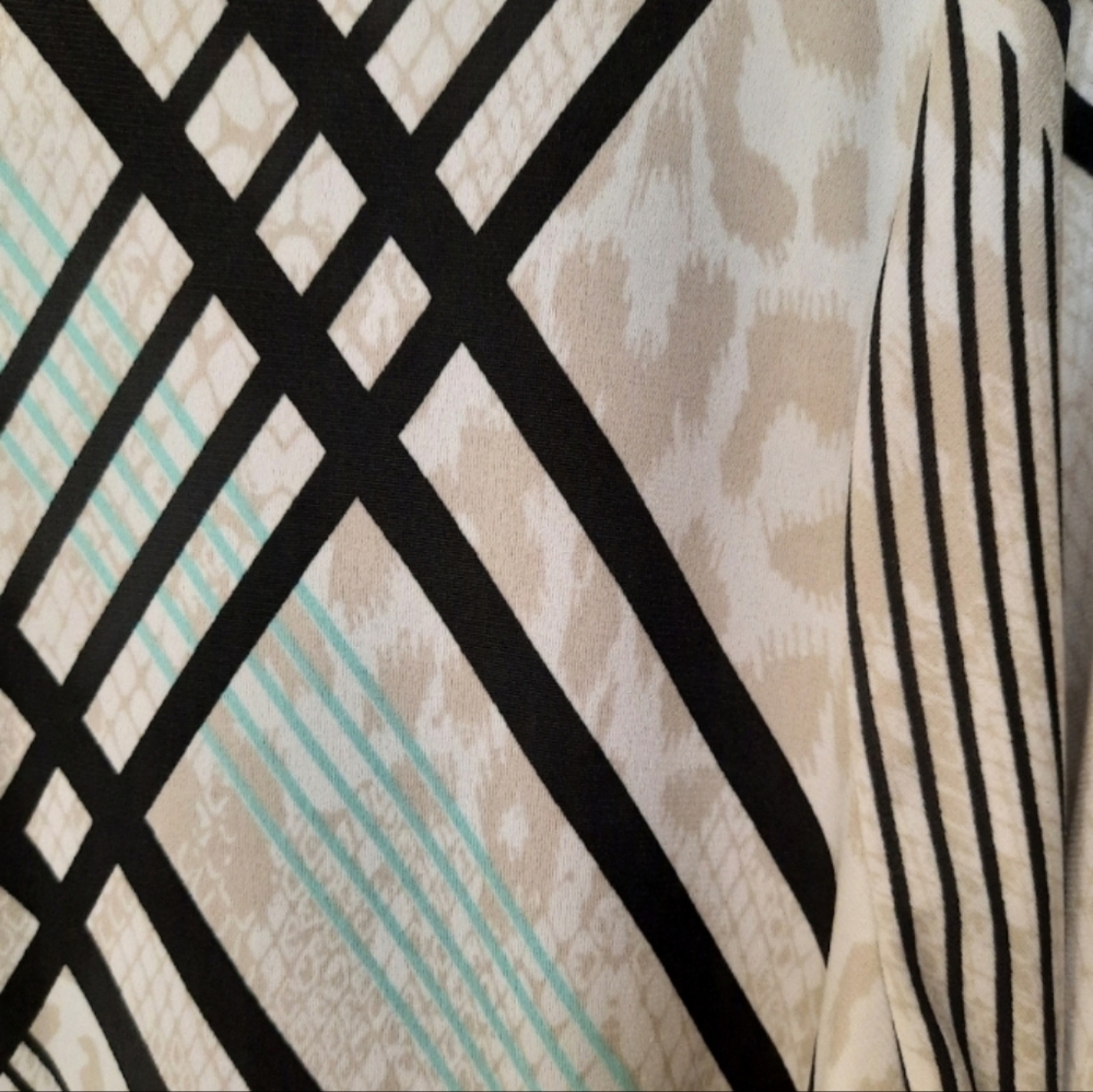JM Collection zip front tunic - Picture 4 of 9